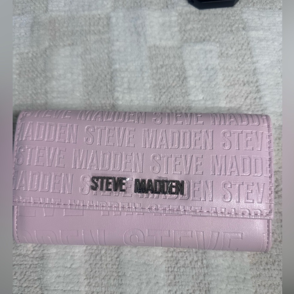 Steve Madden Ballet Pink Embossed Wallet